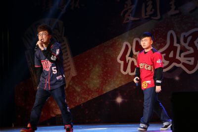 大国纵横万里安,我以我歌敬祖国 ——2015年四川外国语大学“你好,中国”第十八届校园十大歌手爱国主义歌曲竞演圆满落幕